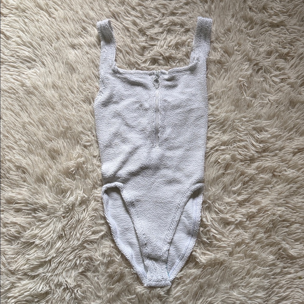 Hunza G White One-Piece Swimsuit - Picture 5 of 14